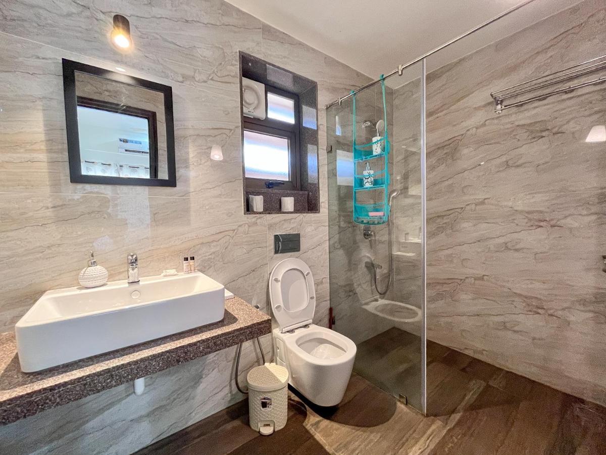 Acron Seawind Baga Arpora Appartement Calangute Buitenkant foto